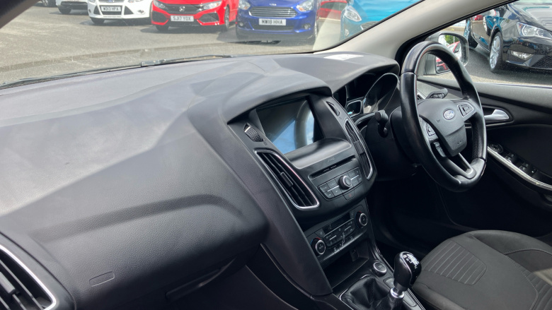 Ford Focus 1.5 TDCi 120 Titanium Navigation 5dr Diesel Hatchback